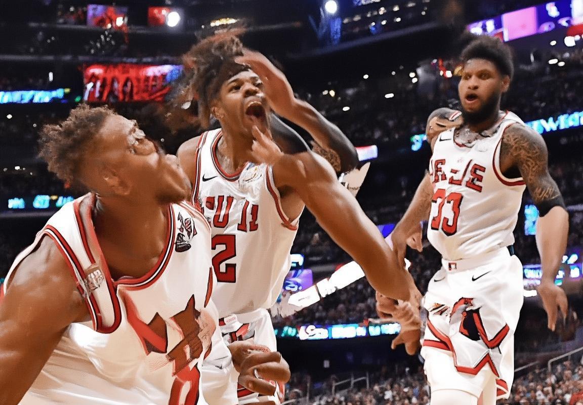 NBA历史性时刻：芝加哥公牛与亚特兰大老鹰常规时间得分150+上演罕见高分对决